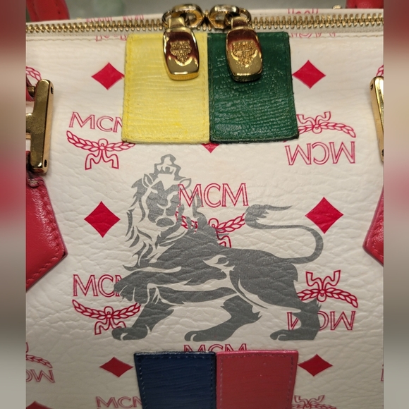 MCM Vicetos Princess Lioness Boston Leather & Suede Bag EUC - Picture 2 of 12